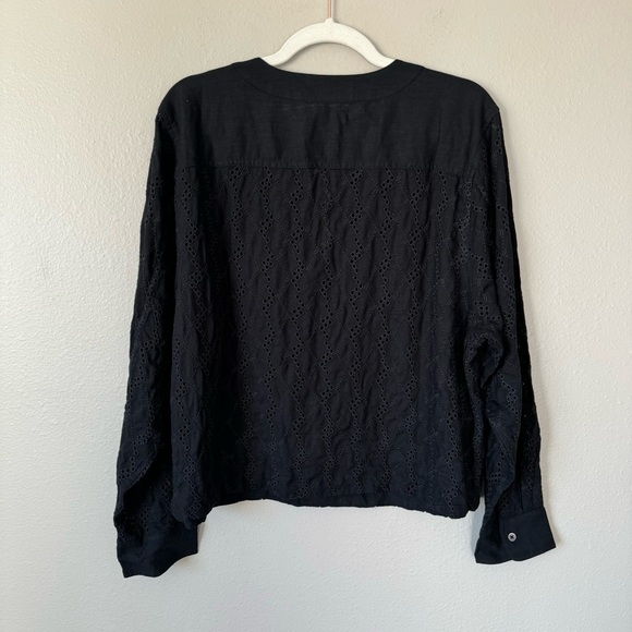 Madewell Long Sleeve Pop Over Top in Eyelet - Picture 9 of 11